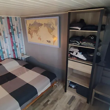 Chalet/mobilhome Domaine Des Canebieres * Le Muy